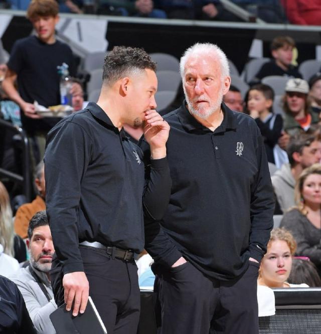 1730767437426043782.jpg a5200b89ly1hvaygtin1qj20wz0yagrh.jpg